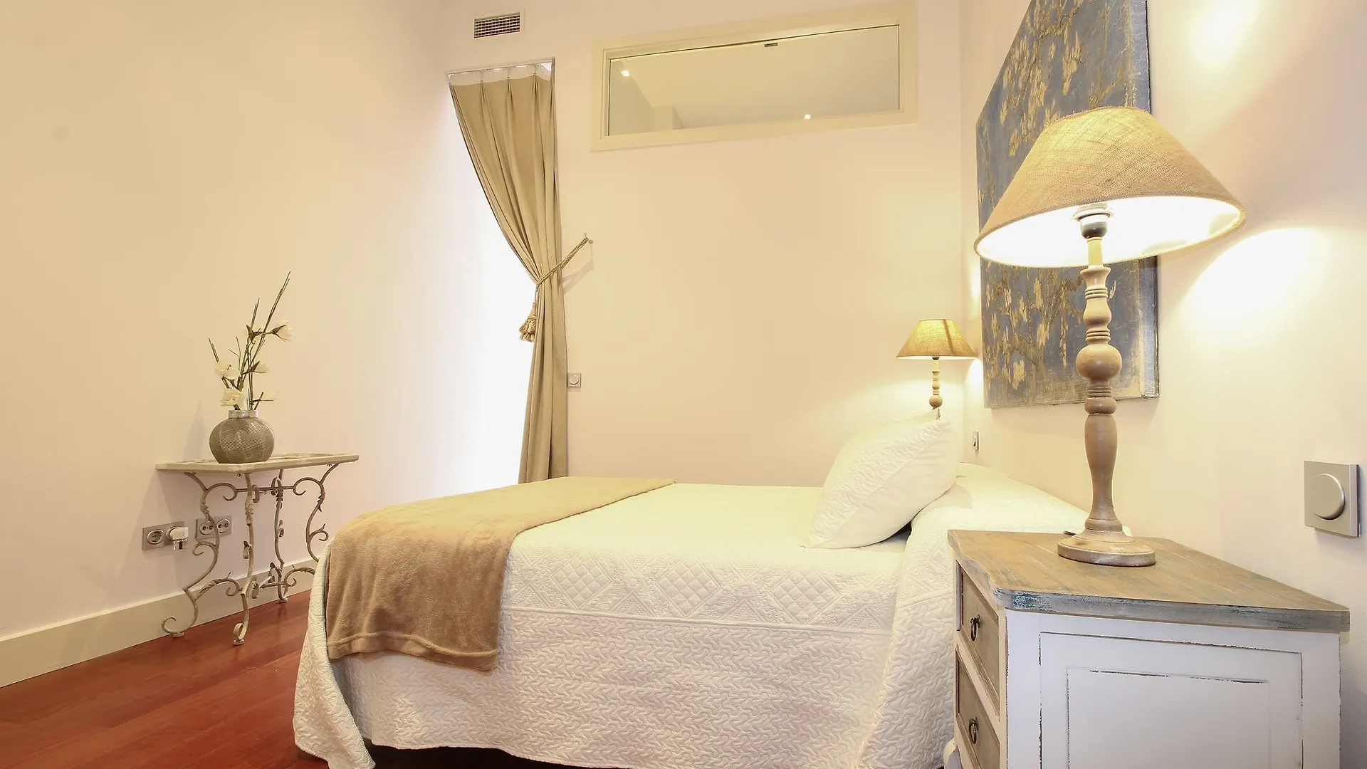 Deluxe Apart. Pza De La Encarnacion Q5 Seville Apartment